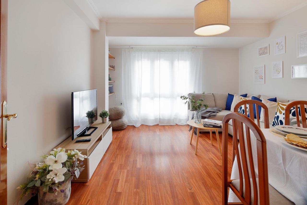 115A - Amplia Vivienda En Playa San Lorenzo Gijon Exterior photo